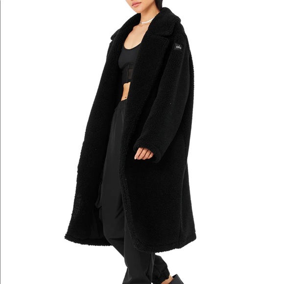 ALO Yoga Jackets & Blazers - ALO Yoga Oversized Sherpa Trench Jacket